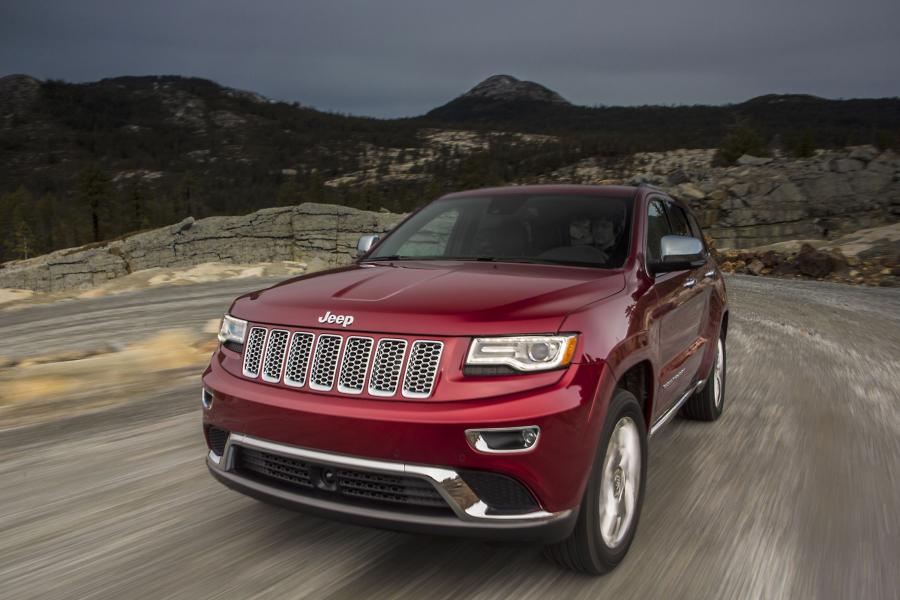  Jeep Grand Cherokee Summit 2014 года  (фото 27 из 61)